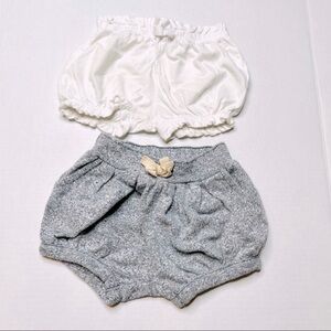 Gap 2 pairs of Bubble Shorts